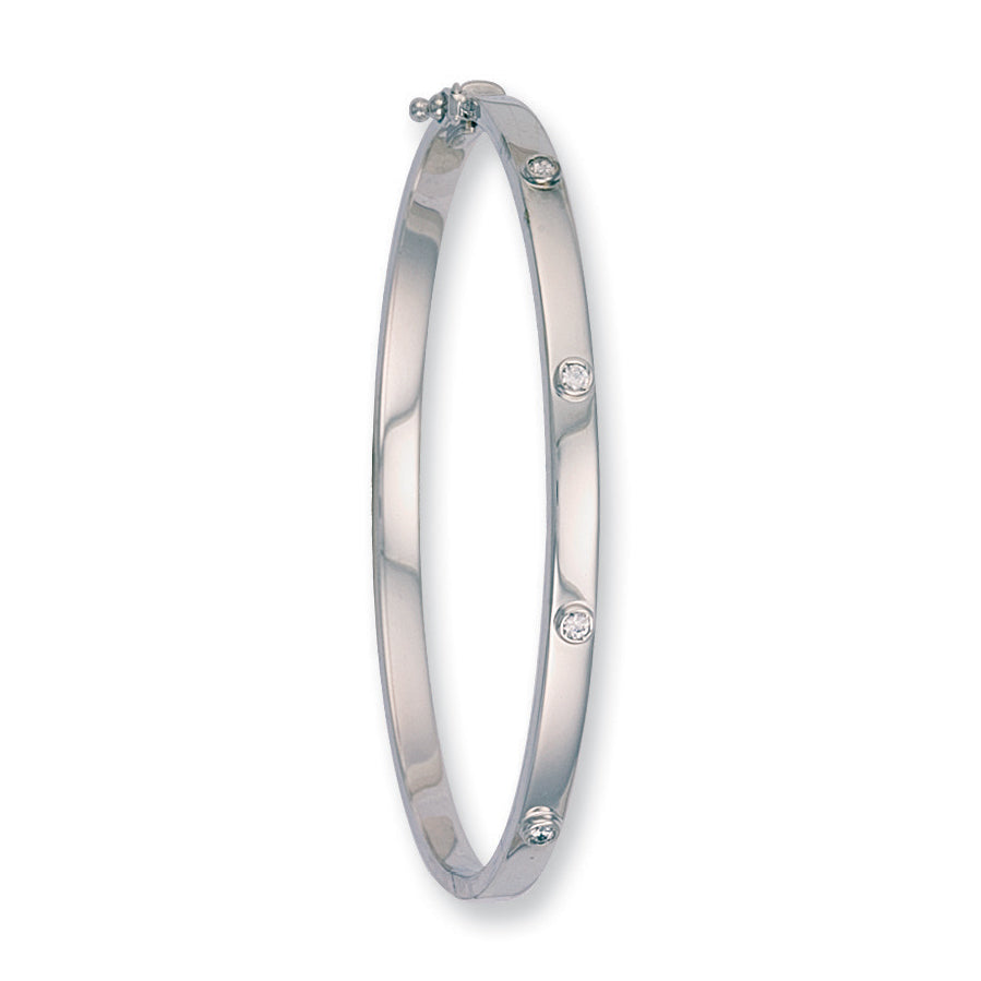 W/G Hollow Cz Oval Bangle